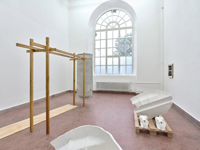 Foto: Kunstwerke in Galerieraum