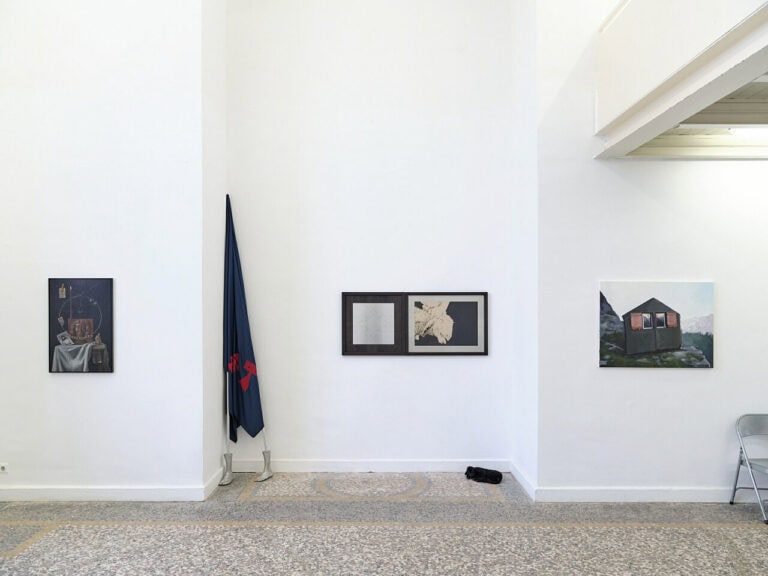 Foto: Kunstwerke in Galerieraum