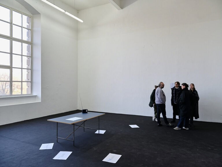 Foto: Kunstwerke in Galerieraum