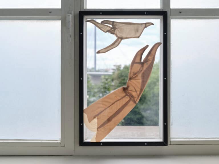 Foto: Kunstwerke in Galerieraum