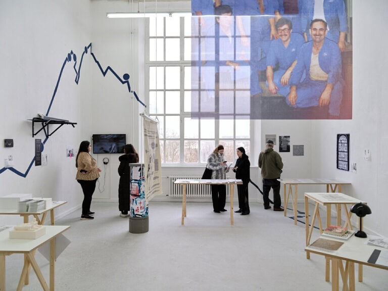 Foto: Kunstwerke in Galerieraum