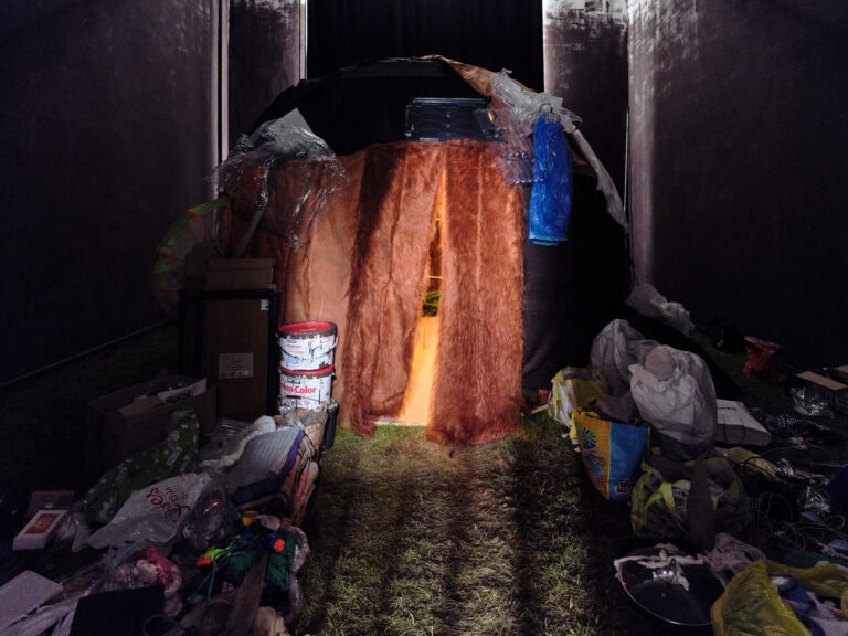 Foto: Kunstwerke in Galerieraum