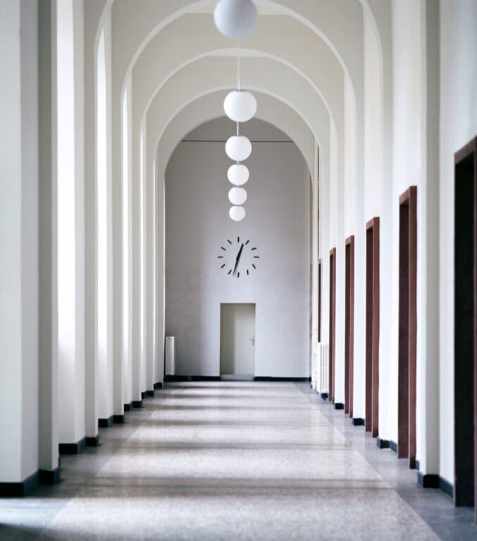 Flur im Gebäude der Kunstakademie Düsseldorf