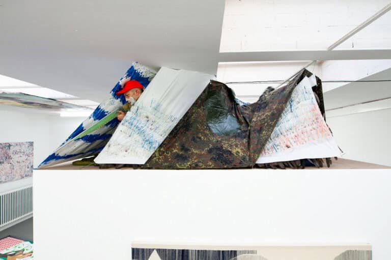 Foto: Kunstwerke in Galerieraum