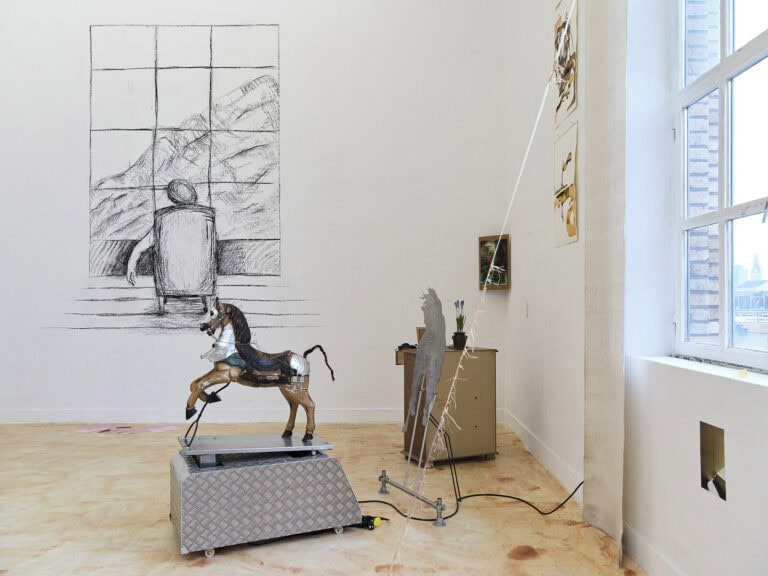 Foto: Kunstwerke in Galerieraum