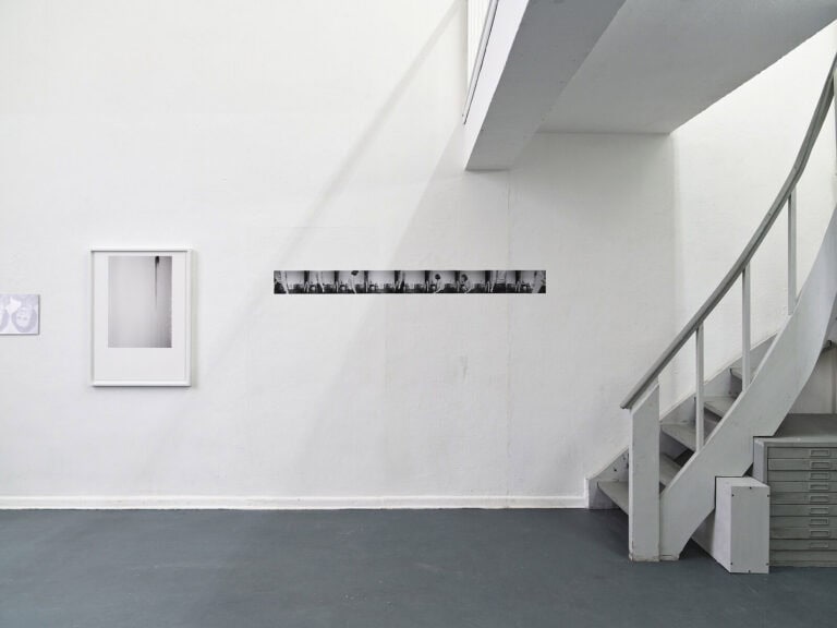 Foto: Kunstwerke in Galerieraum